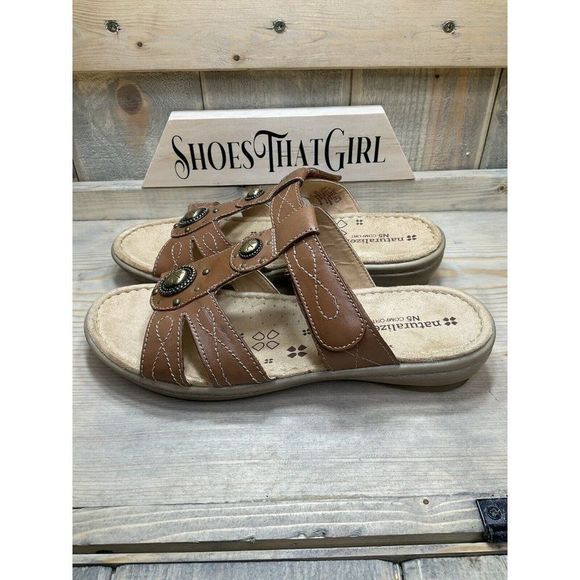 Nwob US7.5M Naturalizer N5 Comfort Flat Leather Gold Tan Sandals NEW Slip on - Picture 4 of 9